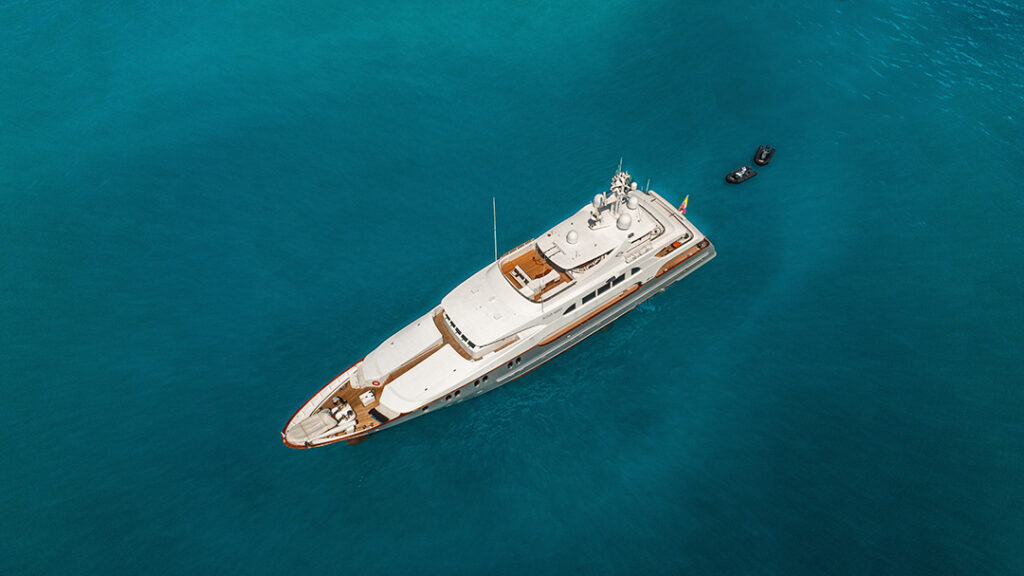 Aqua Blu, um dos iates de luxo da Aqua Expeditions